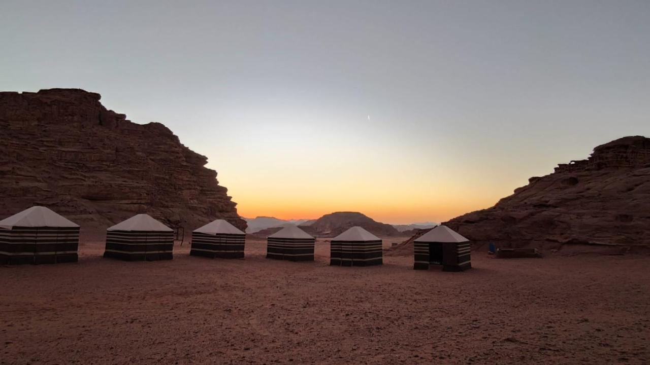 Um Sabatah Camp Hotel Wadi Rum Exterior photo