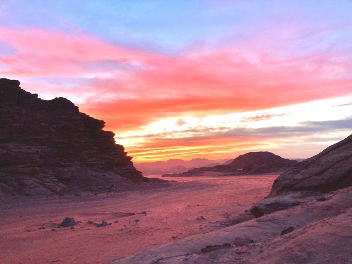 Um Sabatah Camp Hotel Wadi Rum Exterior photo