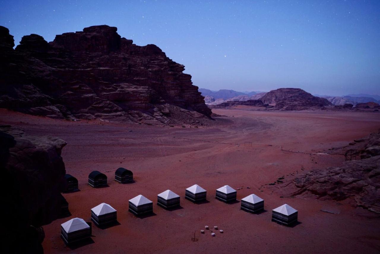 Um Sabatah Camp Hotel Wadi Rum Exterior photo